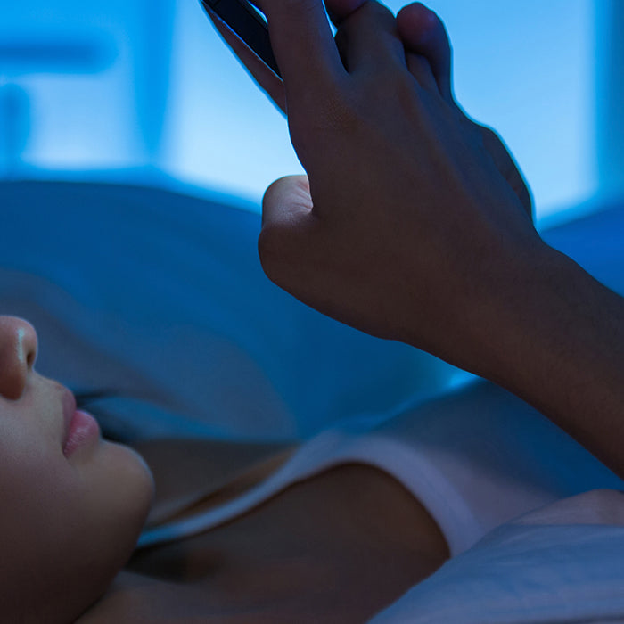 How Evening Screen Time Can Sabotage Your Sleep
