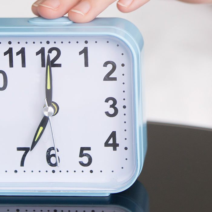 How to Establish a Consistent Sleep Schedule